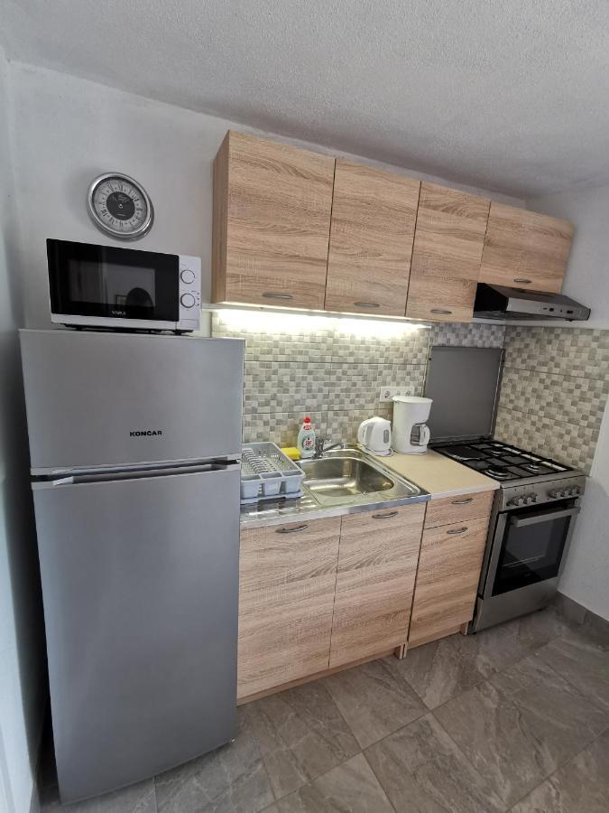 Studio Apartment Mileta Pitve Экстерьер фото