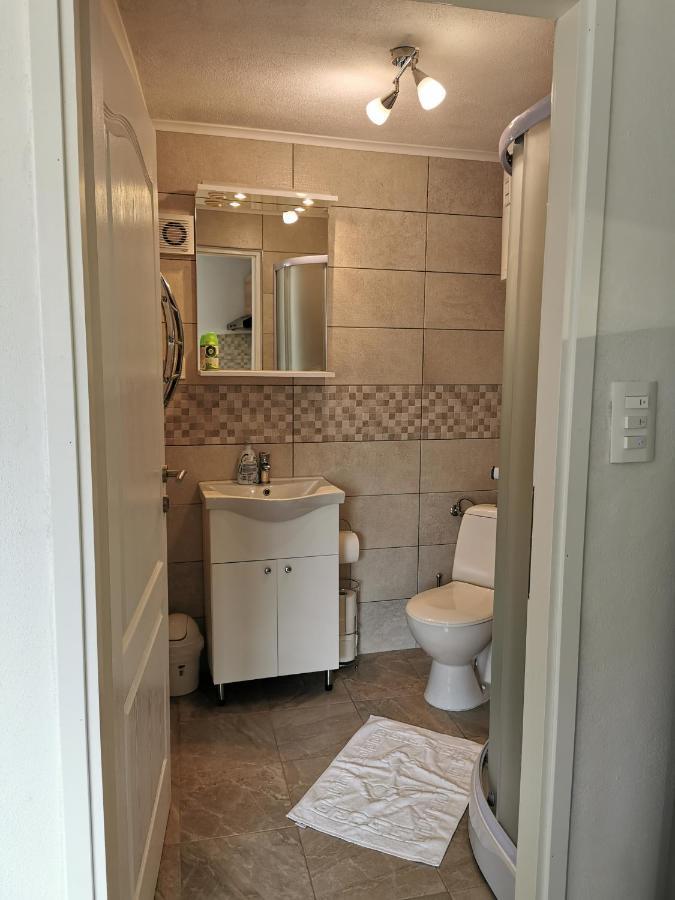 Studio Apartment Mileta Pitve Экстерьер фото